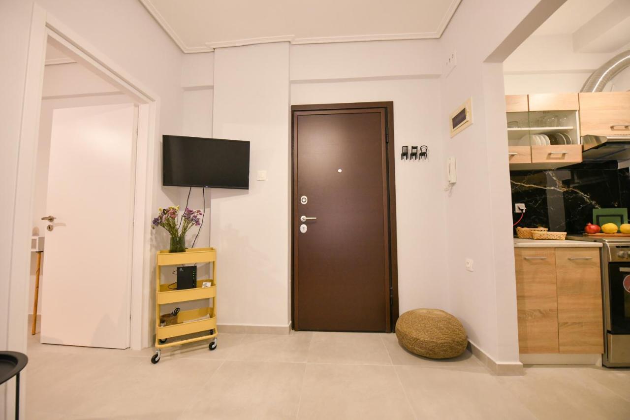 Modern, Comfortable Apartment, In The Heart Of The City_2 Larissa Ngoại thất bức ảnh